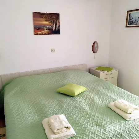 Josip 住宿加早餐酒店 Barbat na Rabu