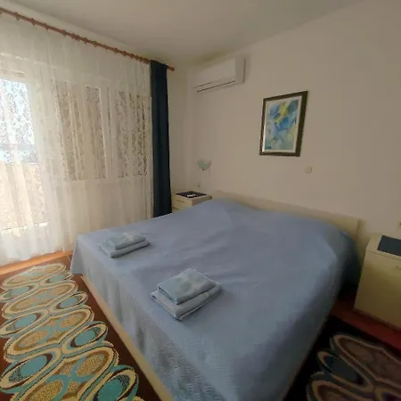 Josip Bed & Breakfast