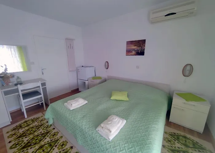 Josip 4* Barbat na Rabu